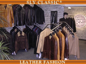 Bőrruházat, bőrkabát, bőrdzseki, bőrnadrág, bőrmellény, bőrsapka - Sly Classic Leather Fashion